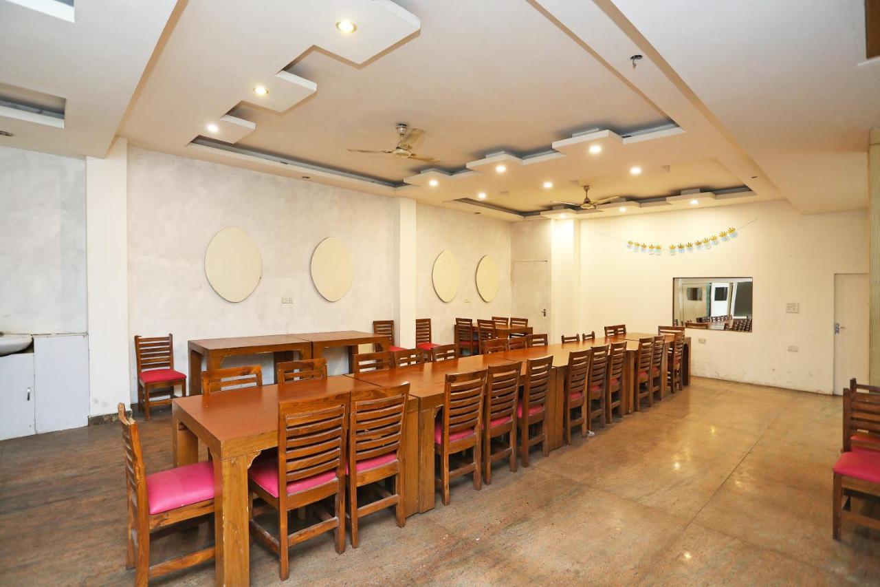 Hotel City Height - Delhi Ncr Id Not Accepted Нью-Дели Экстерьер фото